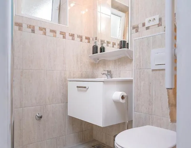 Kumquat - Zf Hvar * Hvar Town